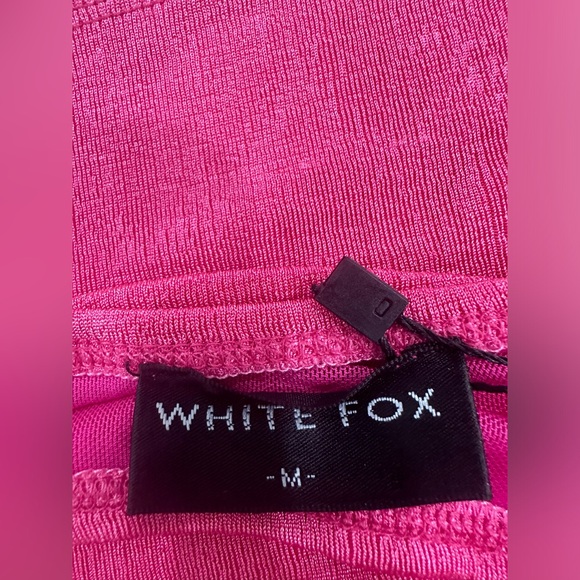 NWT White Fox Always Extra Maxi Dress in Hot Pink - Picture 6 of 8